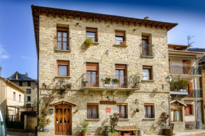  Casa Maza Apartamentos  Бьескас